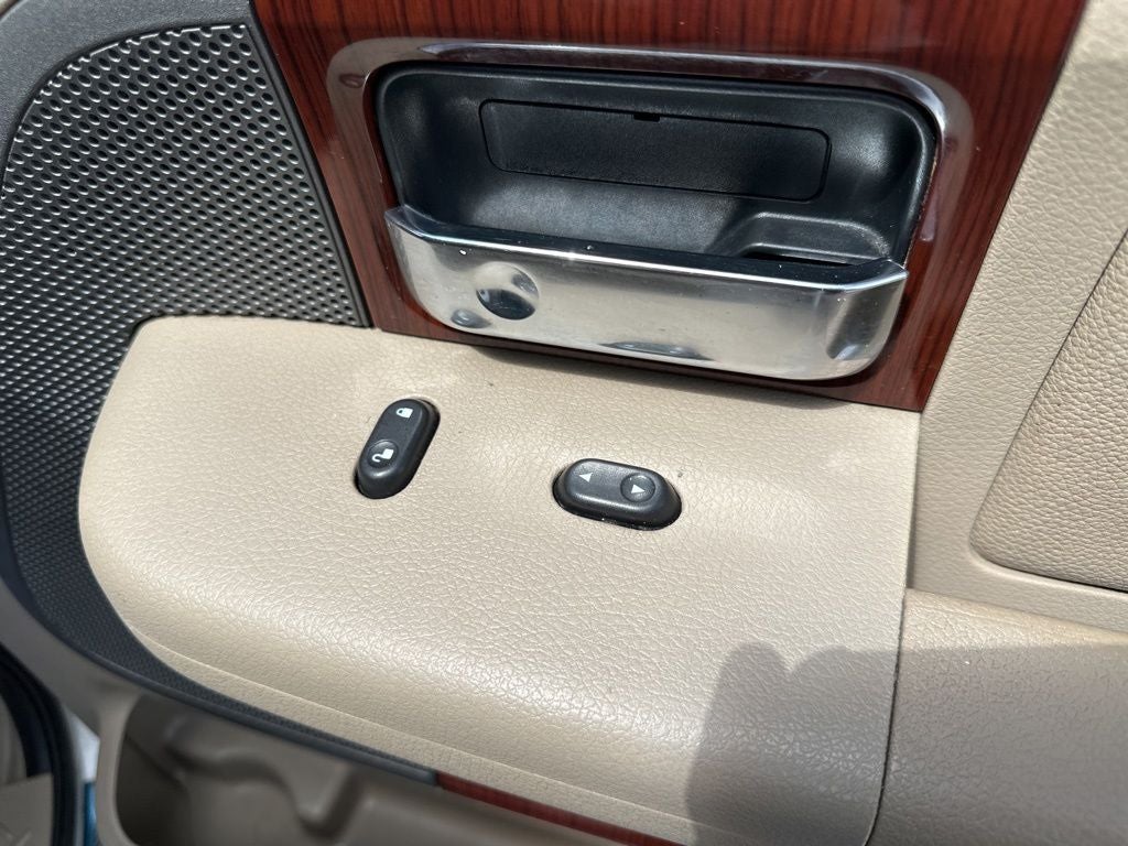 2008 Ford F-150 Base