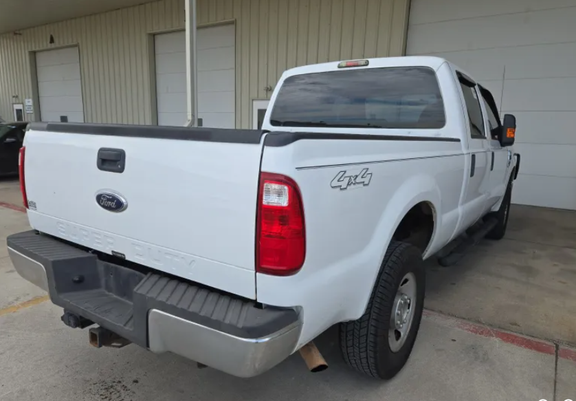 2009 Ford F-250SD Base