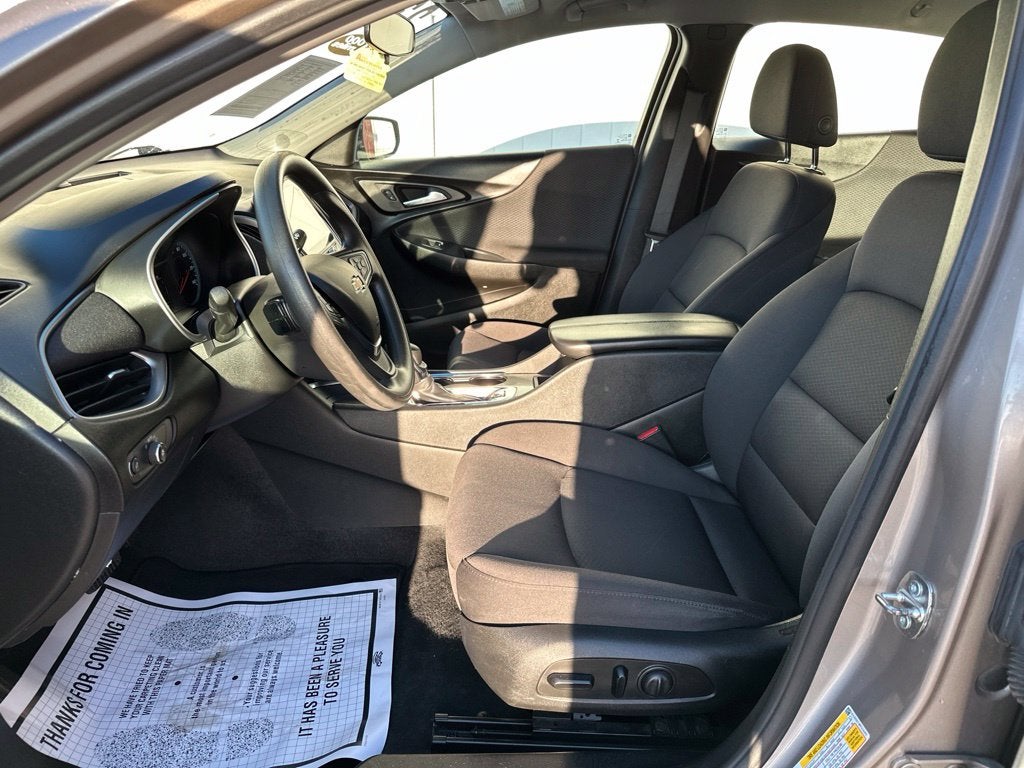 2023 Chevrolet Malibu LT 1LT