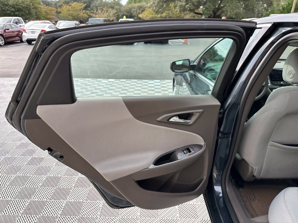 2021 Chevrolet Malibu LT