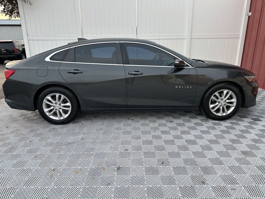 2017 Chevrolet Malibu LT 1LT