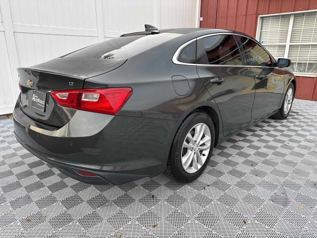 2017 Chevrolet Malibu LT 1LT