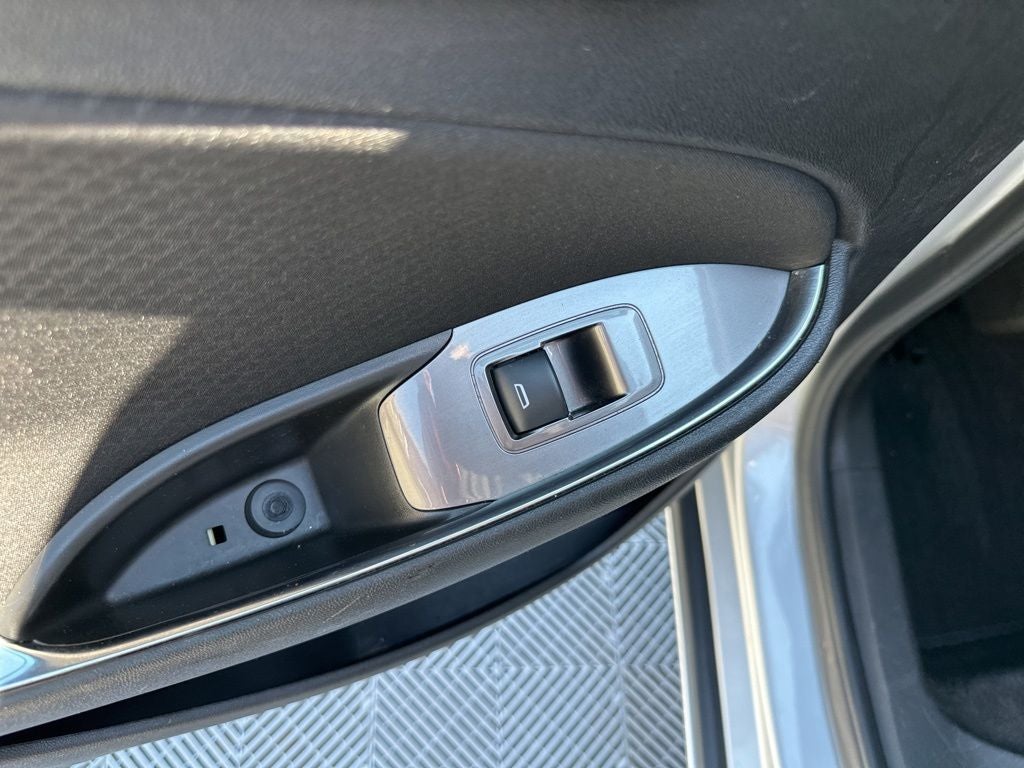 2016 Chevrolet Malibu LT 2LT