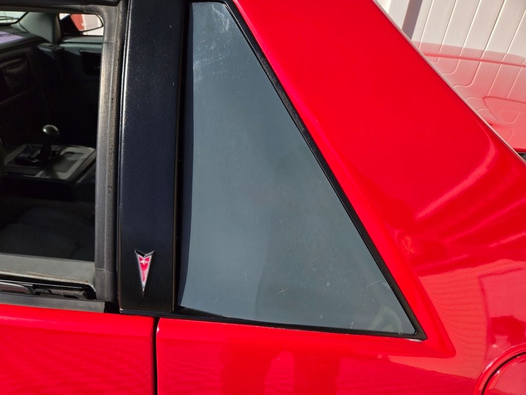 1986 Pontiac Fiero SE