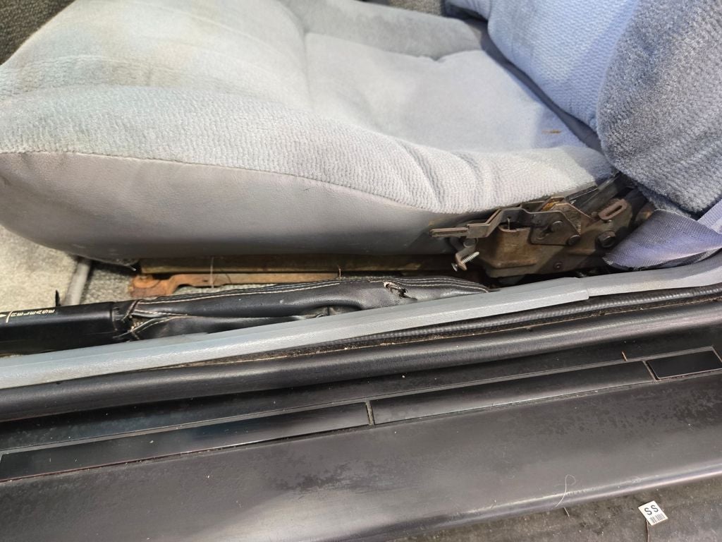 1986 Pontiac Fiero SE