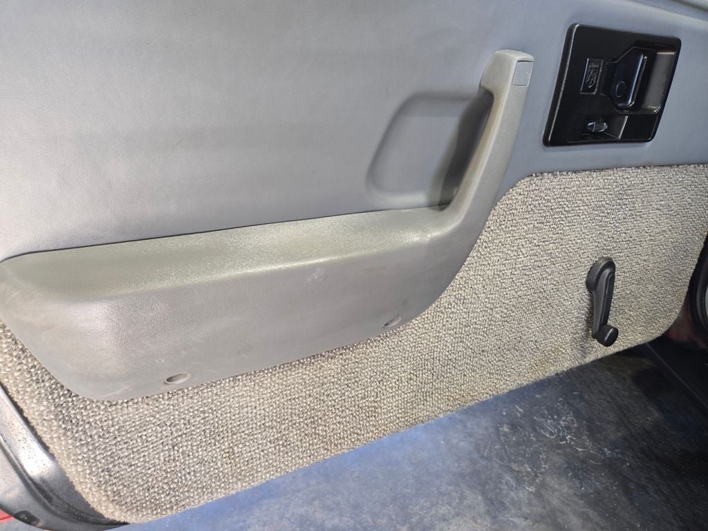 1986 Pontiac Fiero SE