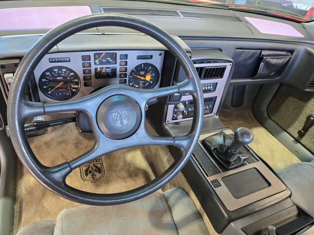 1986 Pontiac Fiero SE