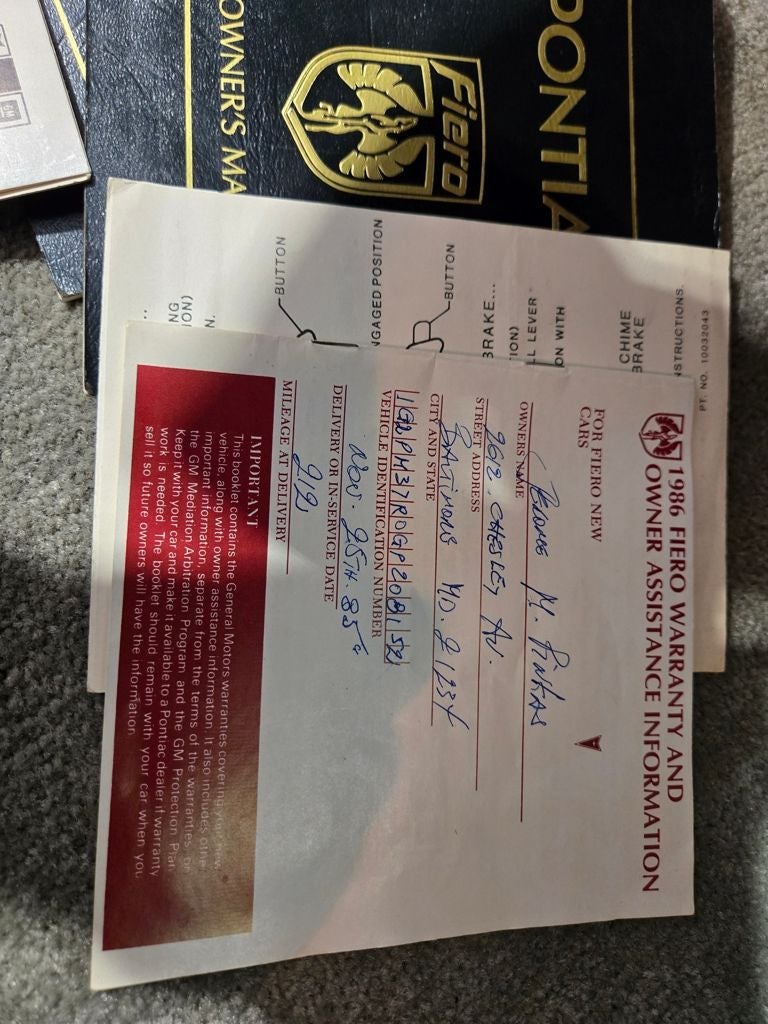 1986 Pontiac Fiero SE