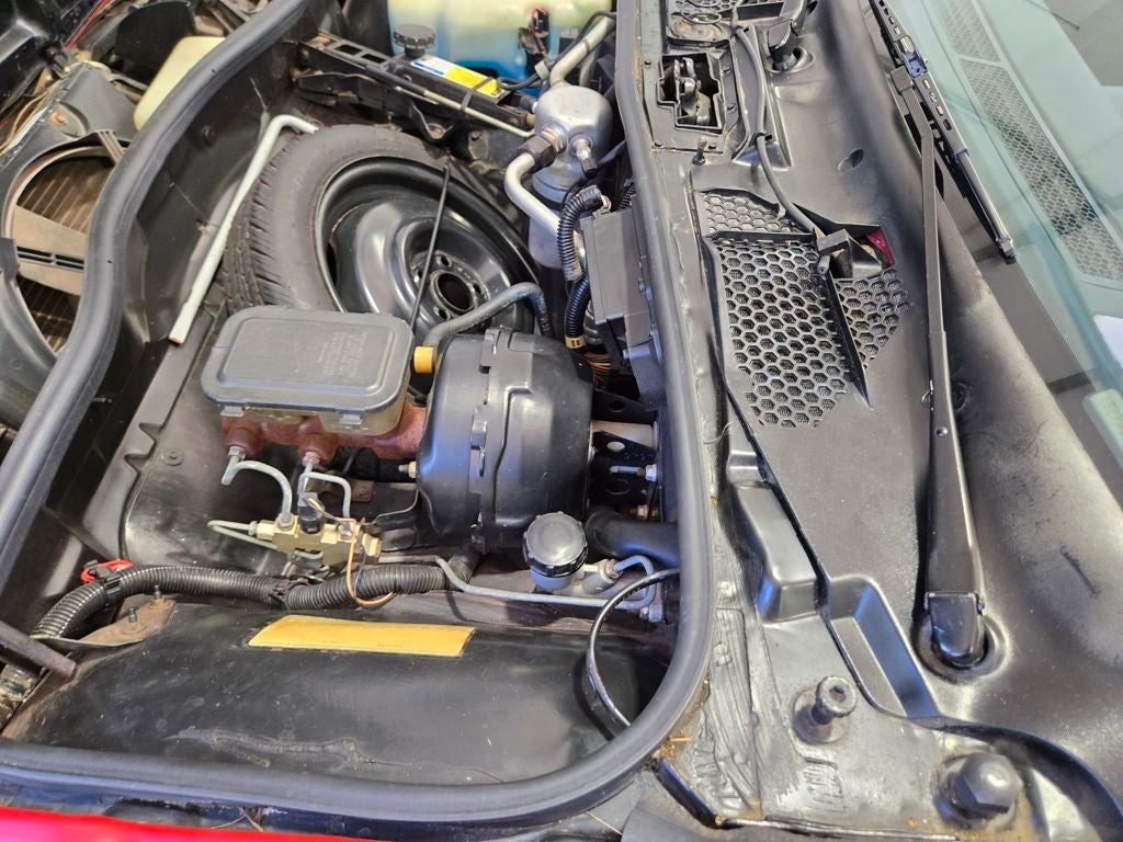 1986 Pontiac Fiero SE