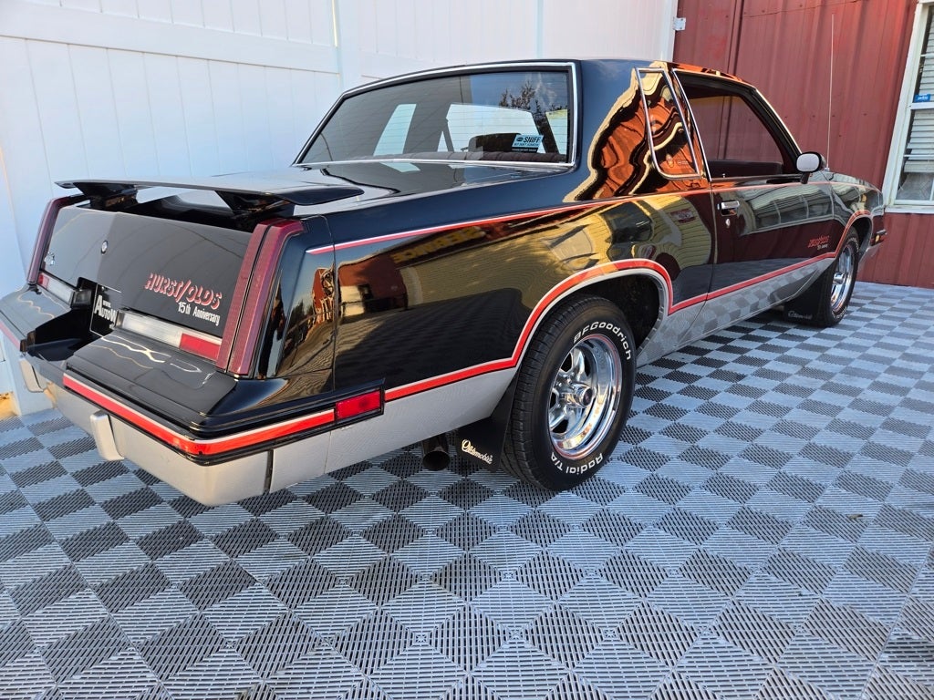 1983 Oldsmobile Cutlass 442 Hurst