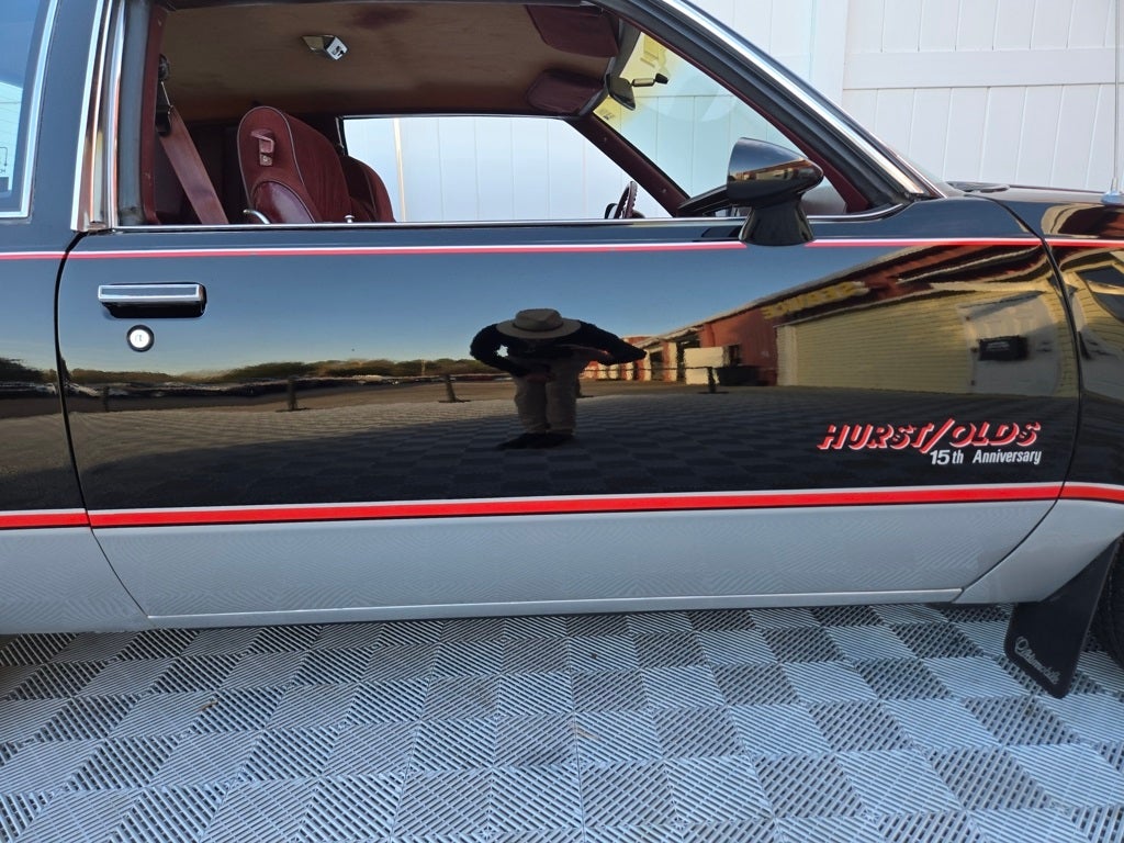1983 Oldsmobile Cutlass 442 Hurst