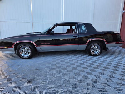 1983 Oldsmobile Cutlass 442 Hurst