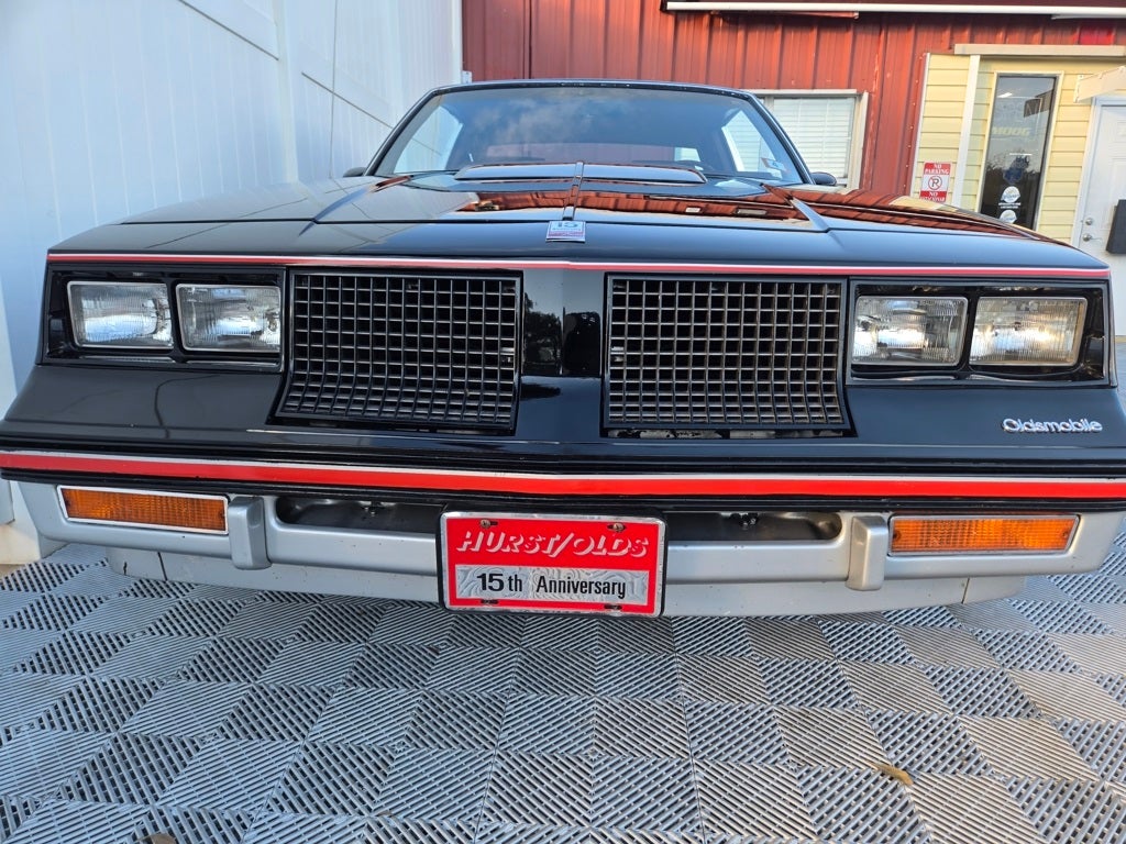 1983 Oldsmobile Cutlass 442 Hurst