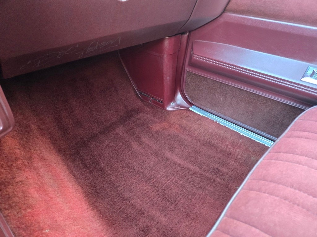 1983 Oldsmobile Cutlass 442 Hurst