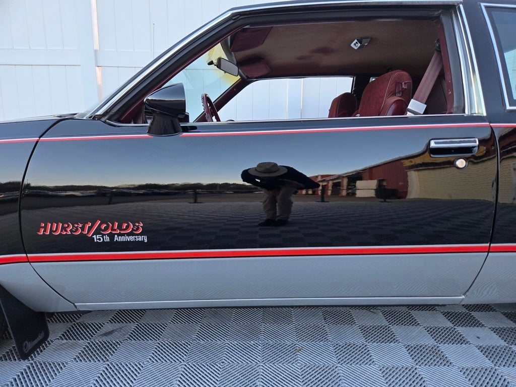 1983 Oldsmobile Cutlass 442 Hurst