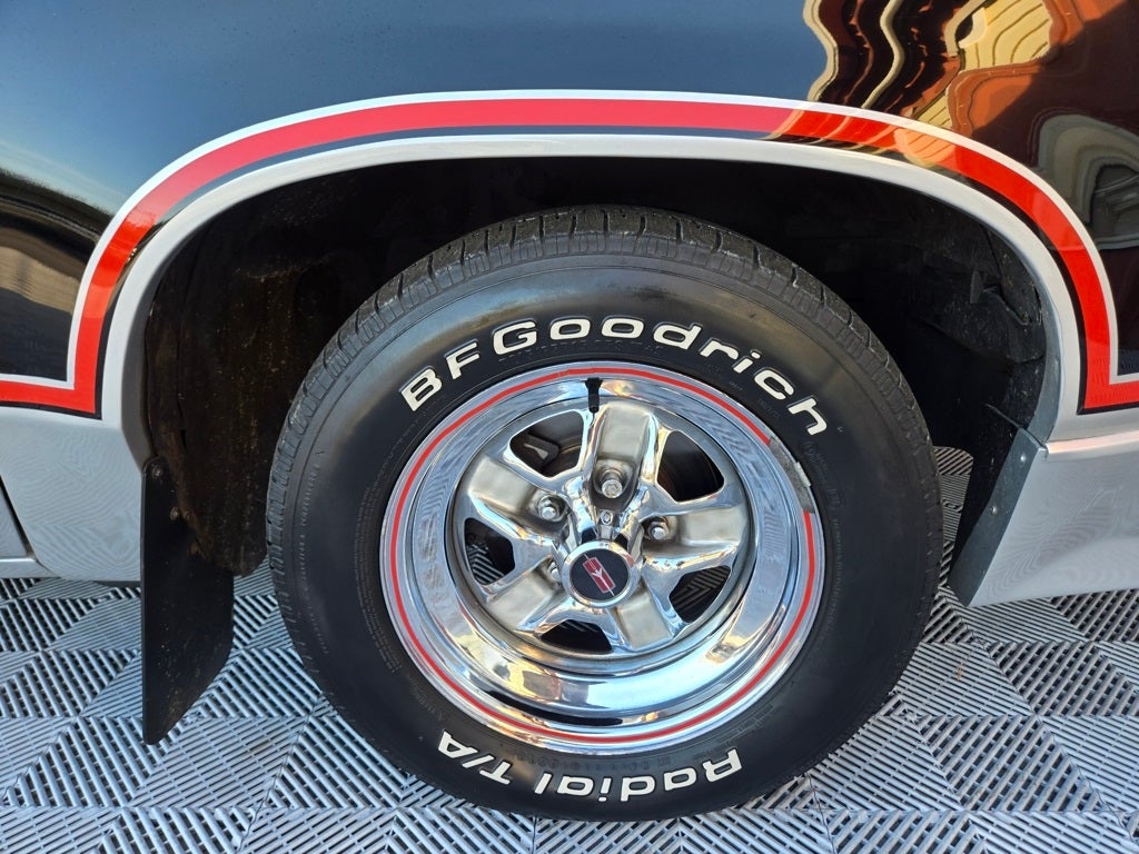 1983 Oldsmobile Cutlass 442 Hurst