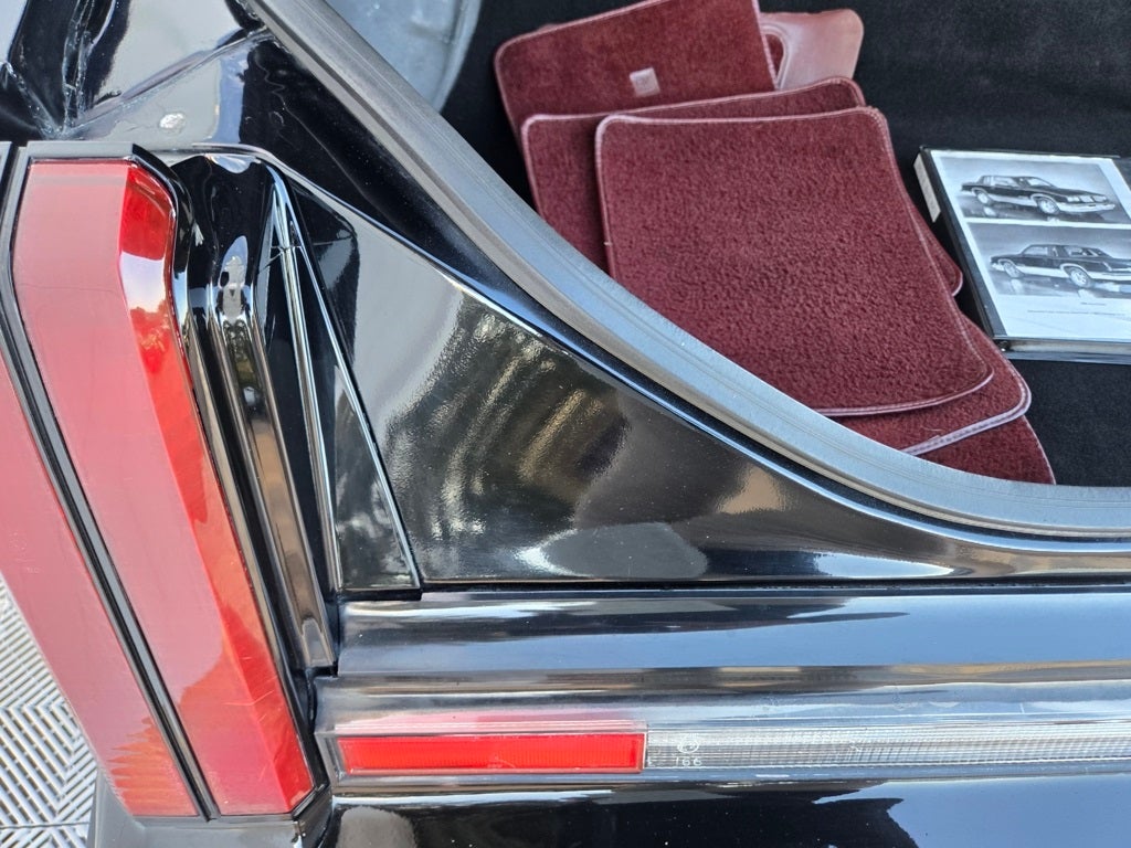 1983 Oldsmobile Cutlass 442 Hurst