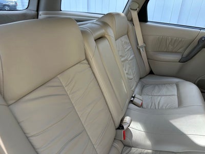 2003 Saturn LW300 Base