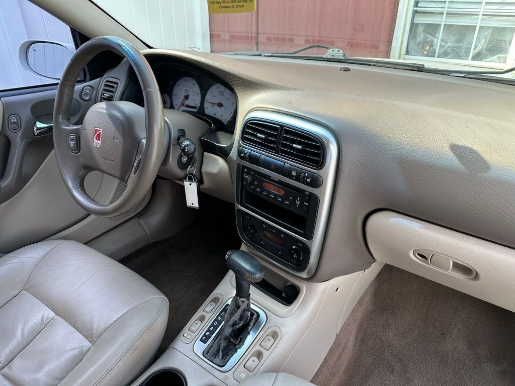 2003 Saturn LW300 Base