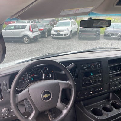 2017 Chevrolet Express 2500 LT Passenger