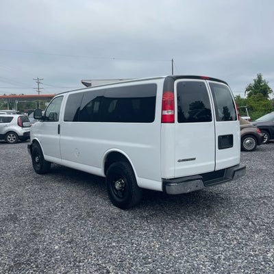 2017 Chevrolet Express 2500 LT Passenger