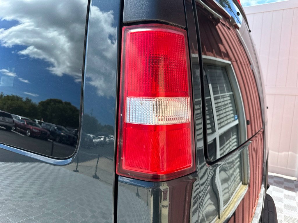 2017 Chevrolet Express 3500 LS Passenger