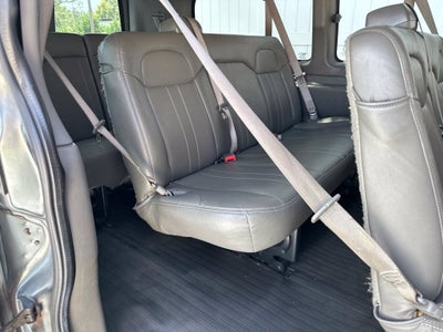 2017 Chevrolet Express 3500 LS Passenger