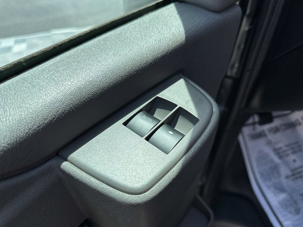 2017 Chevrolet Express 3500 LS Passenger