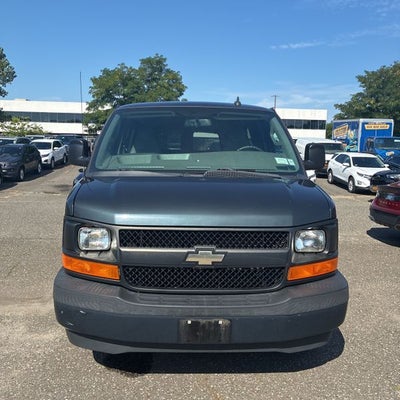 2017 Chevrolet Express 3500 LS Passenger