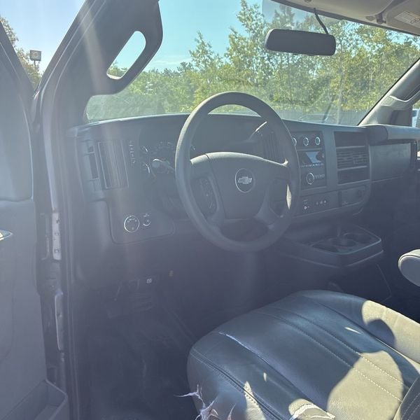 2017 Chevrolet Express 3500 LS Passenger
