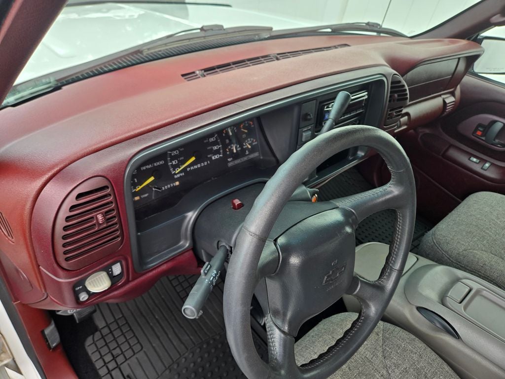 1998 Chevrolet C/K 1500 Base