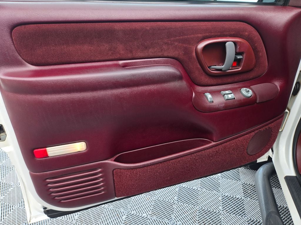 1998 Chevrolet C/K 1500 Base