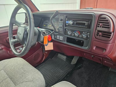 1998 Chevrolet C/K 1500 Base