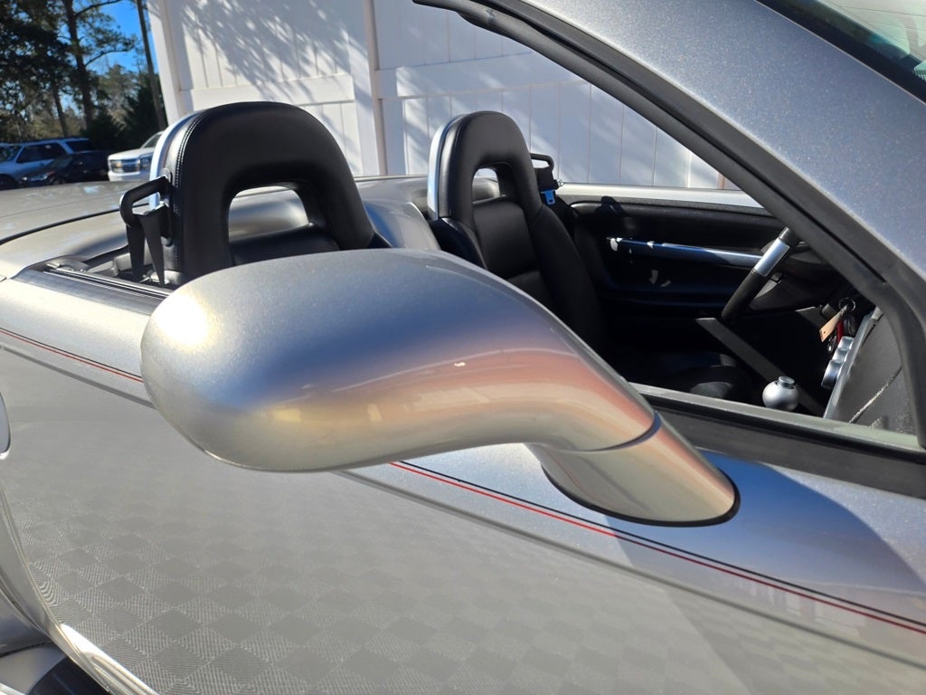 2004 Chevrolet SSR Base