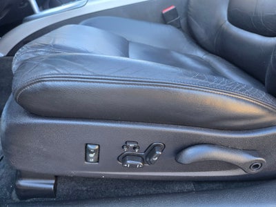 2004 Chevrolet SSR Base