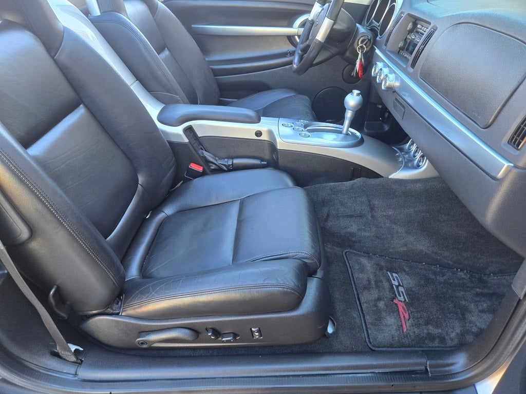 2004 Chevrolet SSR Base