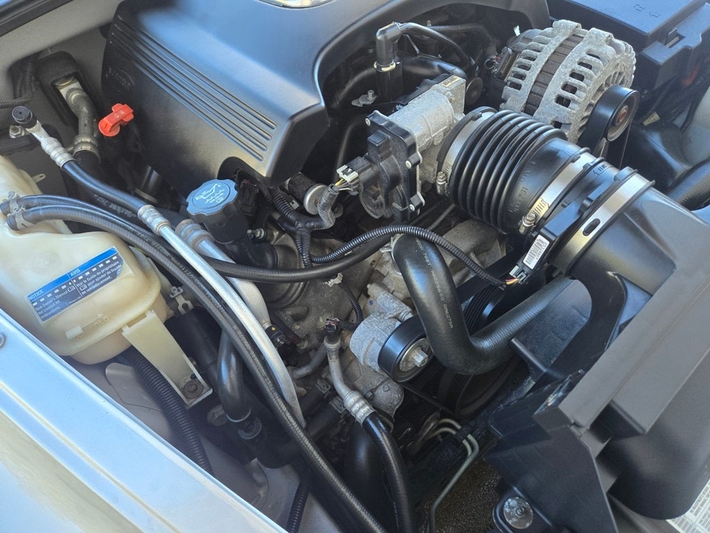 2004 Chevrolet SSR Base