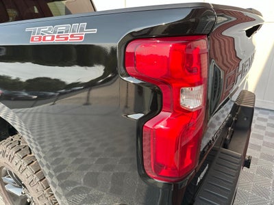 2021 Chevrolet Silverado 1500 Custom Trail Boss