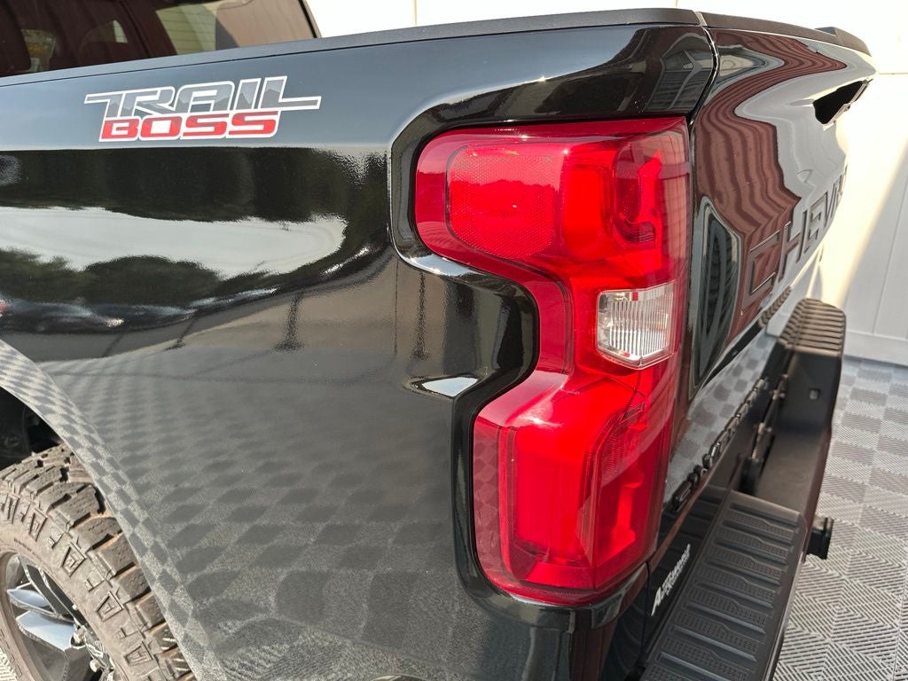 2021 Chevrolet Silverado 1500 Custom Trail Boss