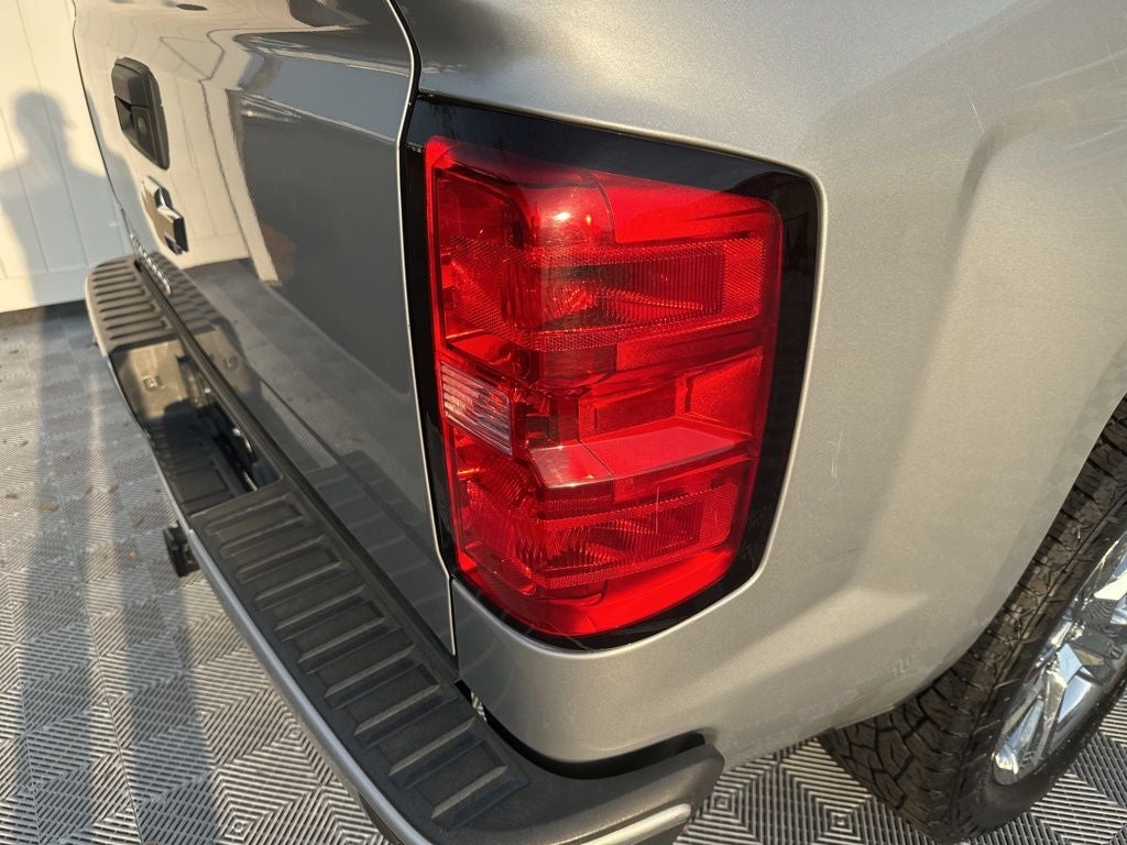 2017 Chevrolet Silverado 1500 Custom