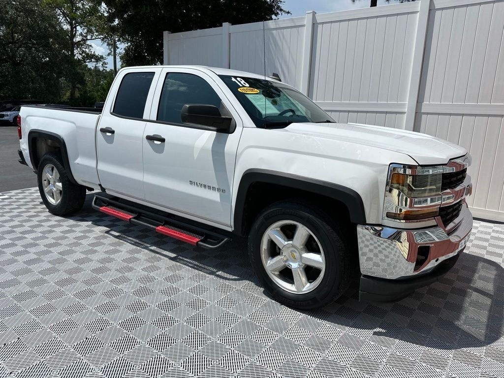 2018 Chevrolet Silverado 1500 Custom