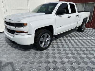 2017 Chevrolet Silverado 1500 Custom