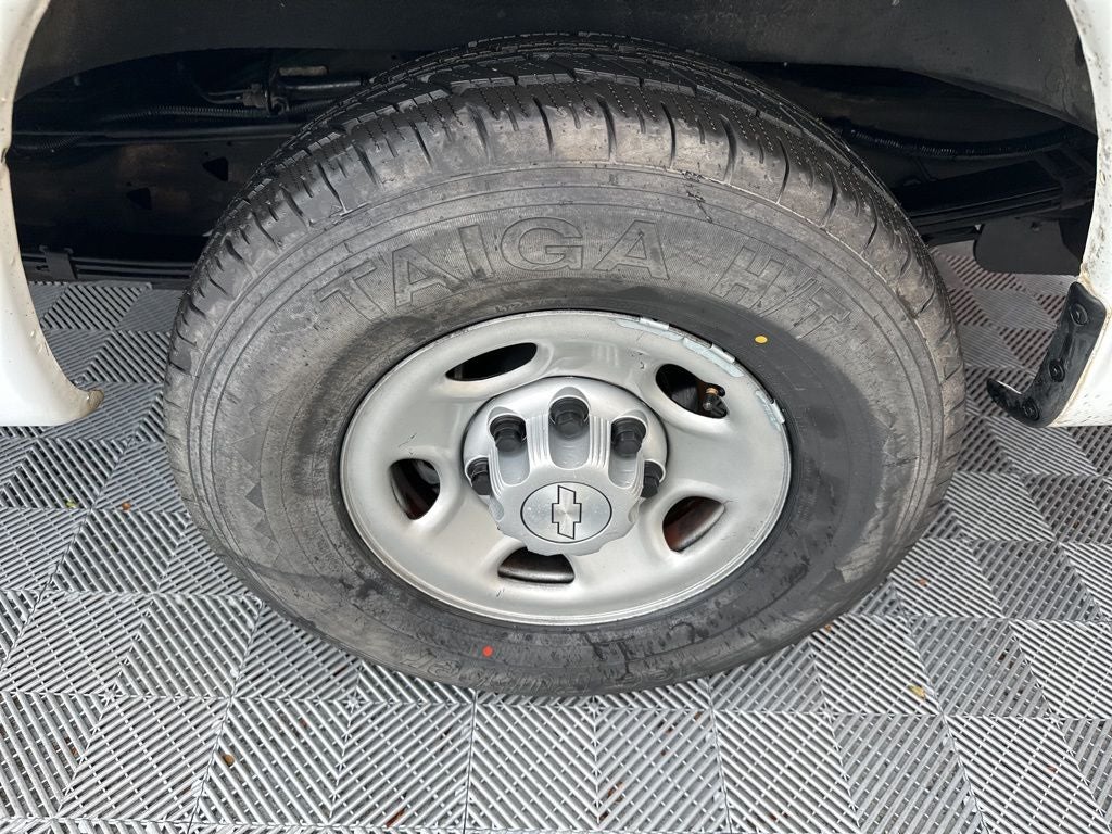 2018 Chevrolet Express 2500 Work Van Cargo