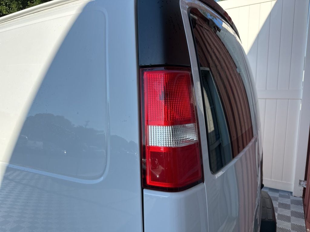 2020 Chevrolet Express 2500 Work Van Cargo