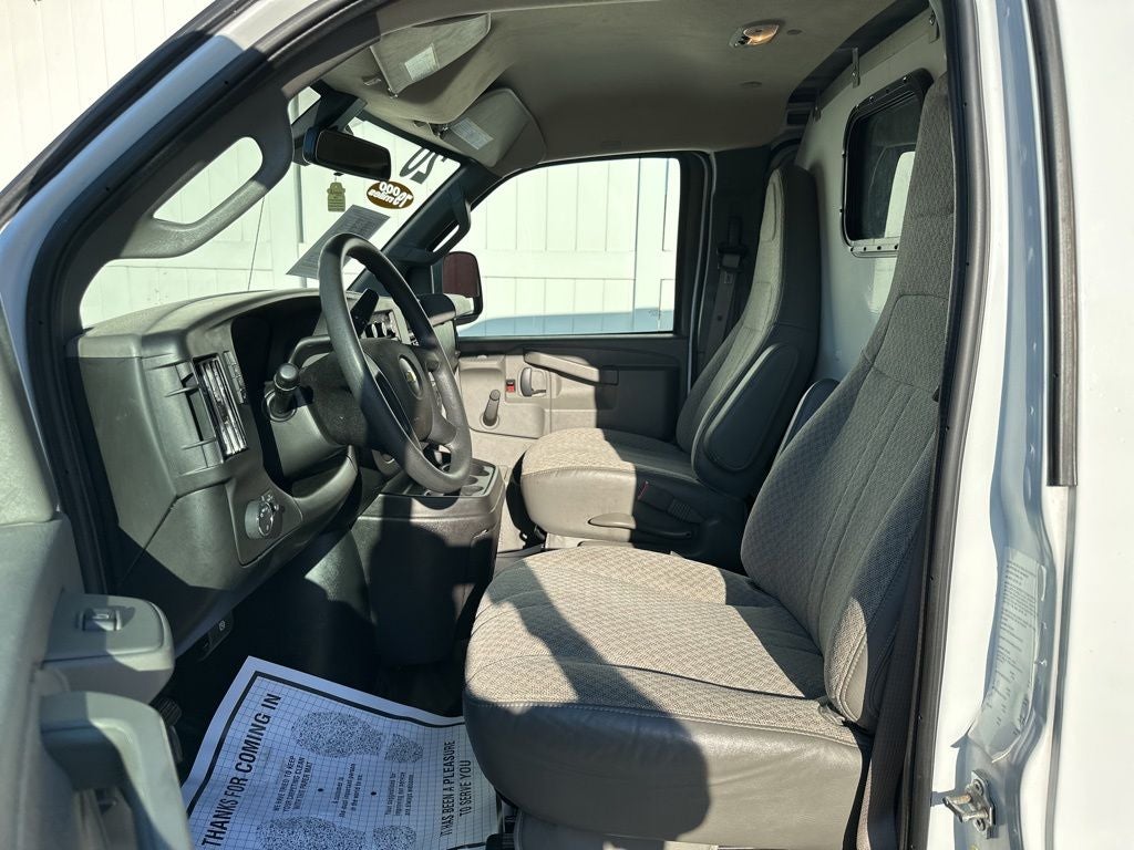 2020 Chevrolet Express 2500 Work Van Cargo