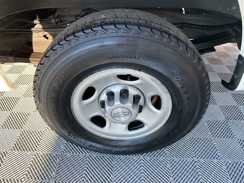2020 Chevrolet Express 2500 Work Van Cargo