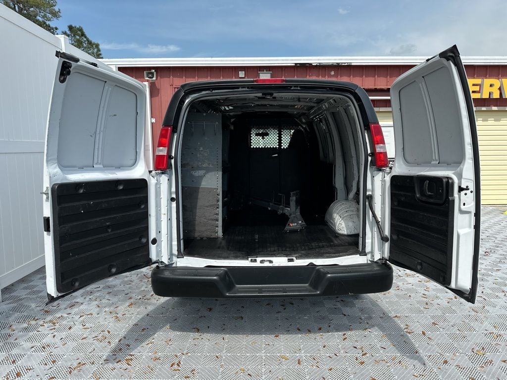 2021 Chevrolet Express 2500 Work Van Cargo