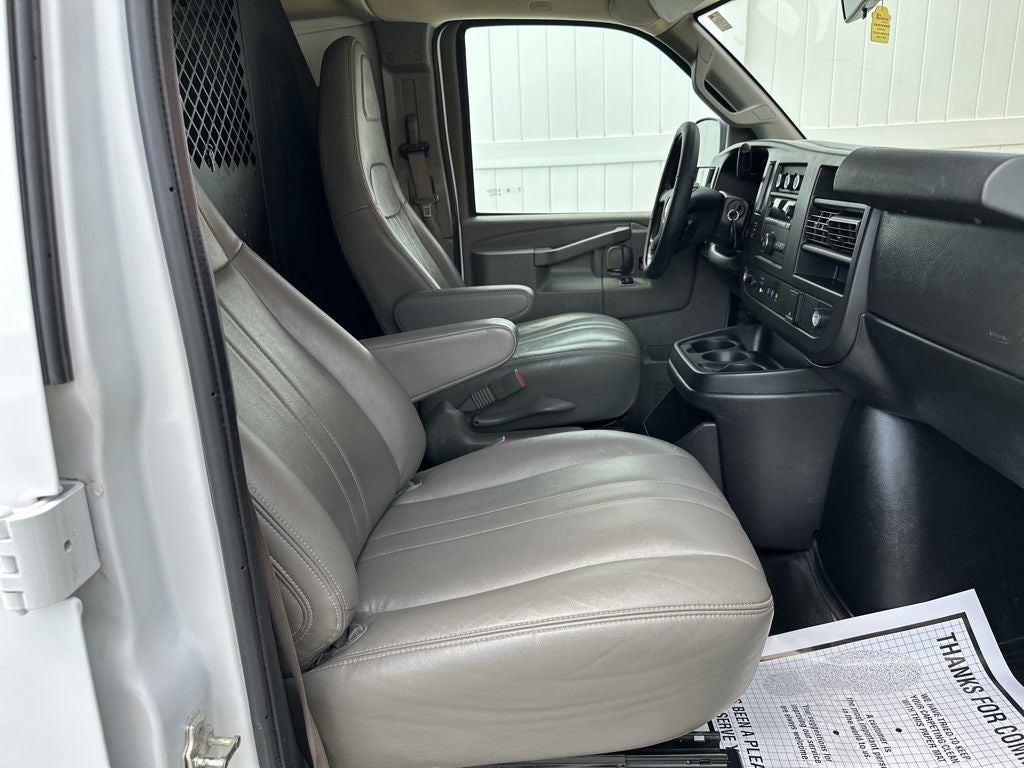 2021 Chevrolet Express 2500 Work Van Cargo