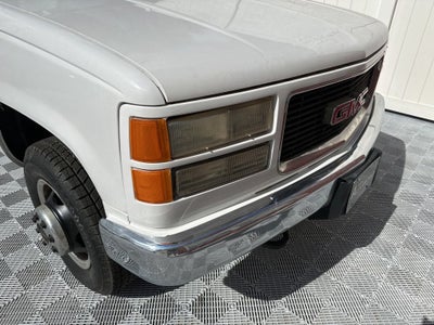 1997 GMC C/K 3500 SL Sierra DRW