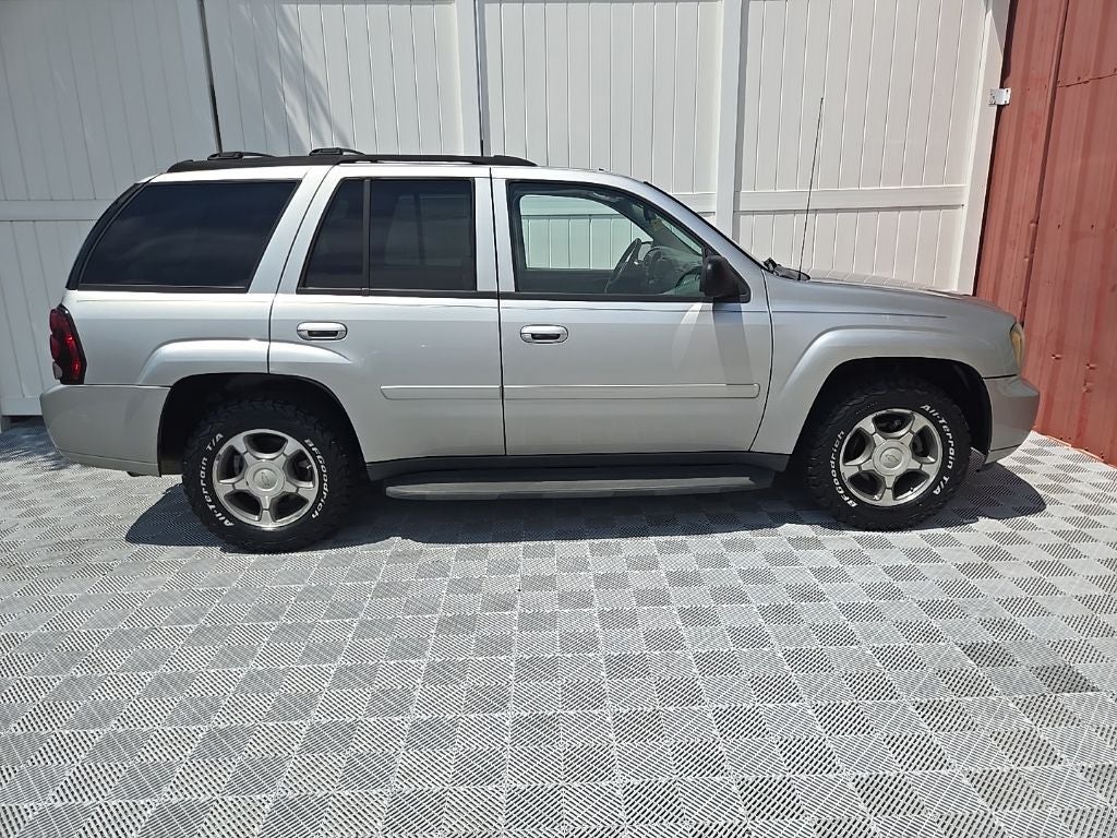 2008 Chevrolet TrailBlazer LT 1LT